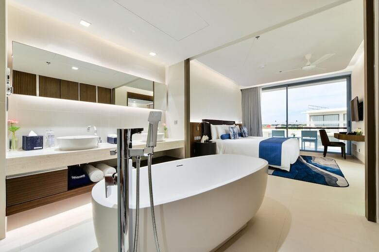 Dream Phuket Hotel & Spa