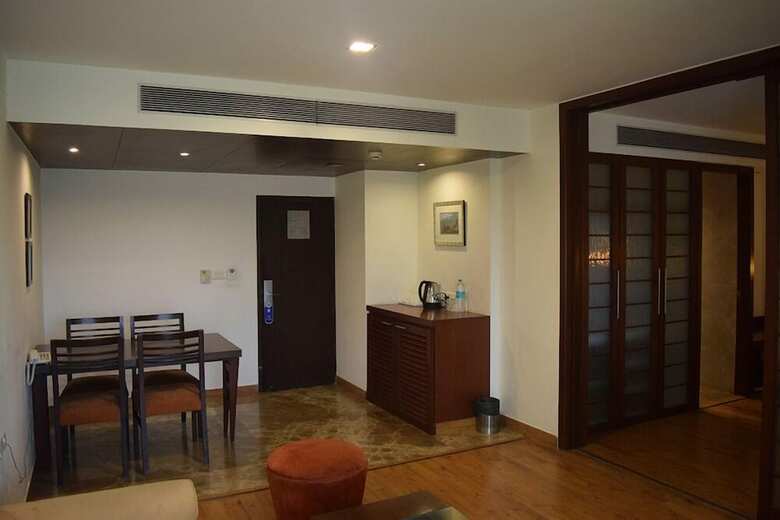 Centurion Hotel