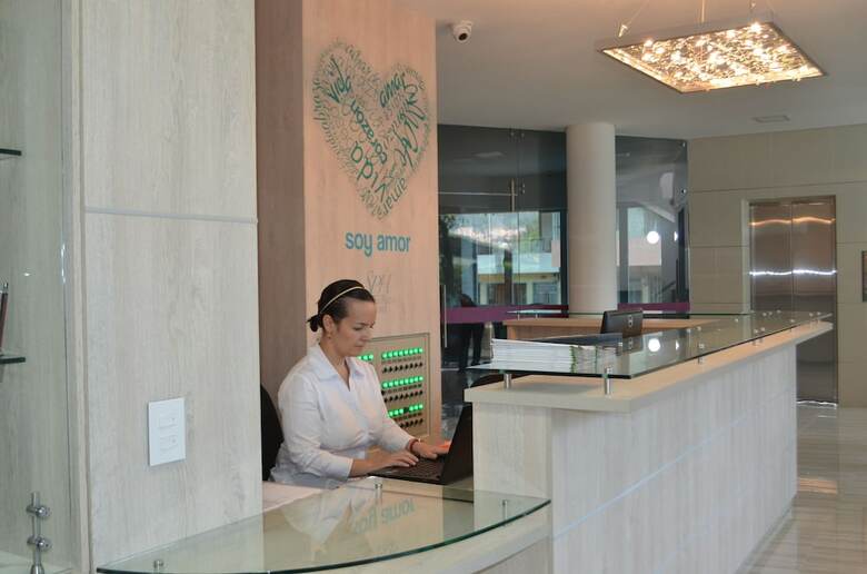 Sixtina Plaza Hotel