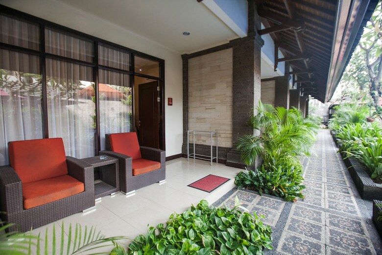Ari Putri Hotel