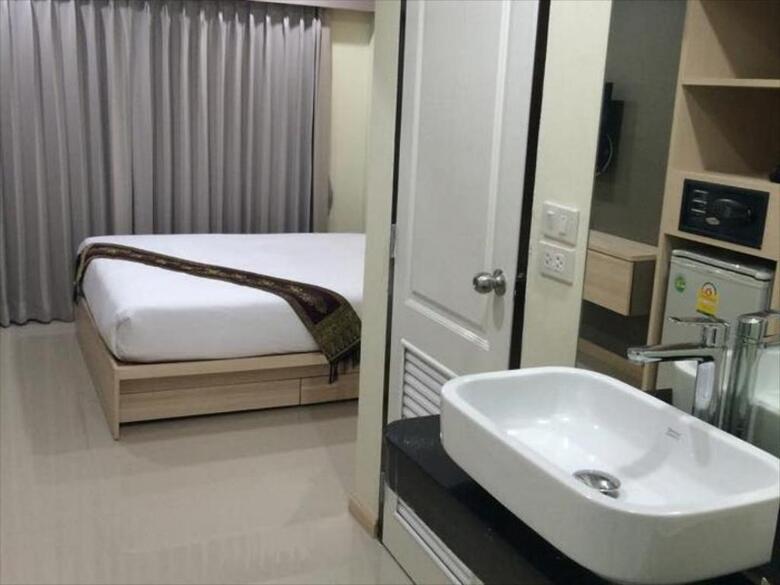 La Porte Bangkok Hotel