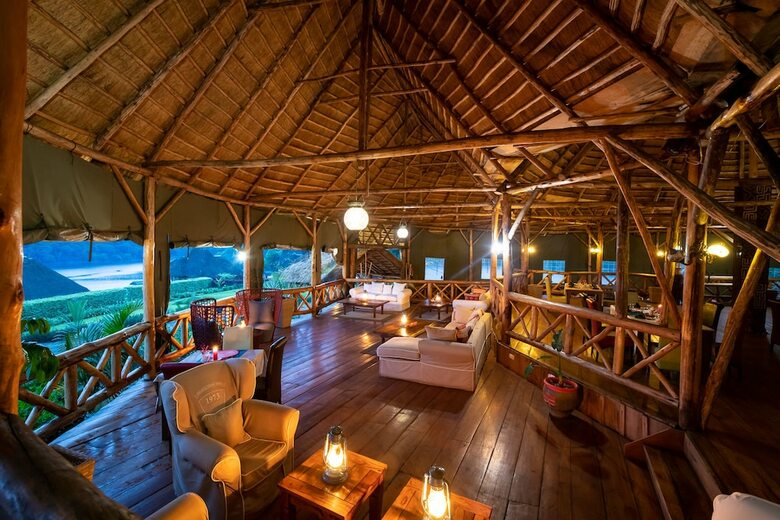Posada Crater Safari Lodge