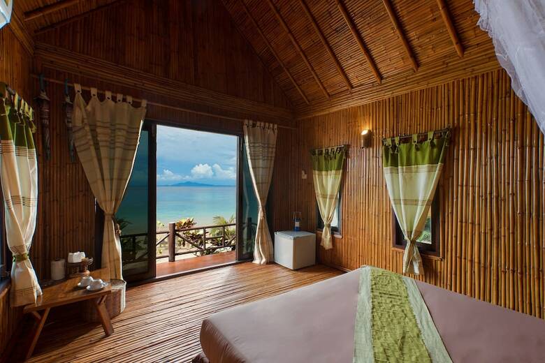 Hotel The Cove Phi Phi