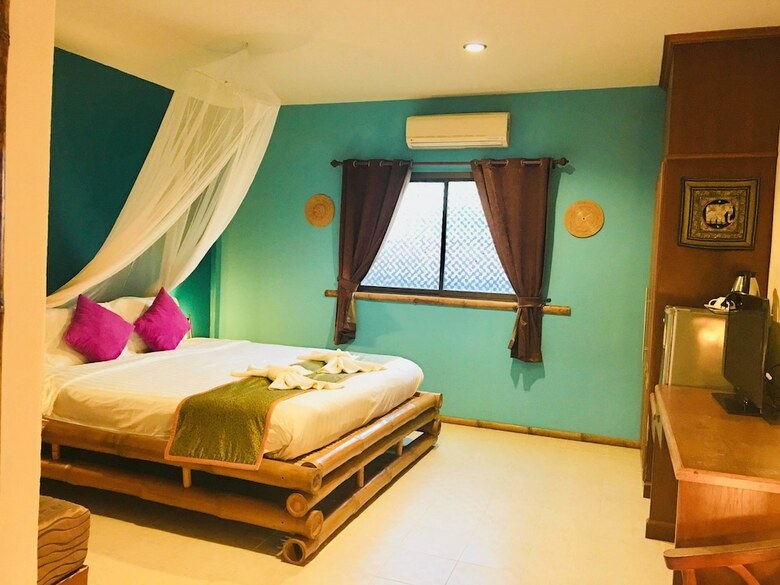 Hotel Kantiang Oasis Resort & Spa