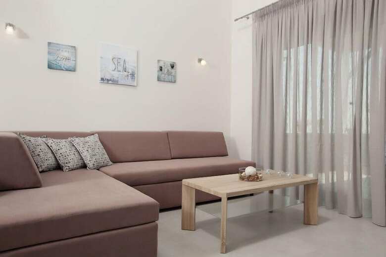 Apartamentos Petra Thea