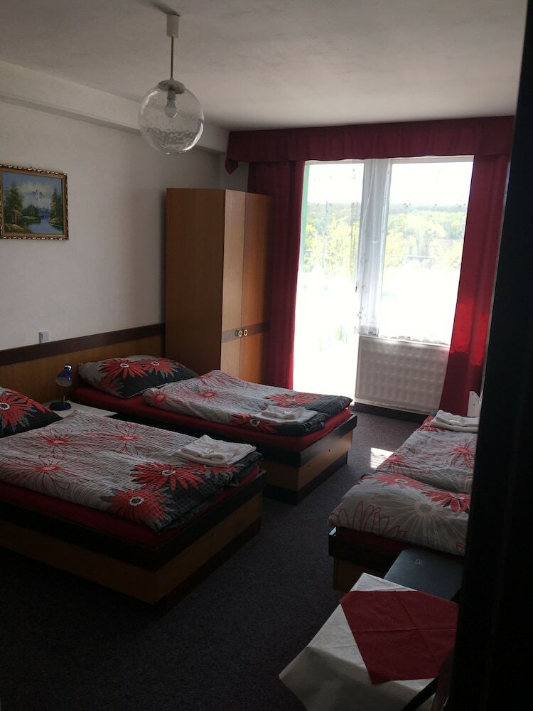 Abc Hotel