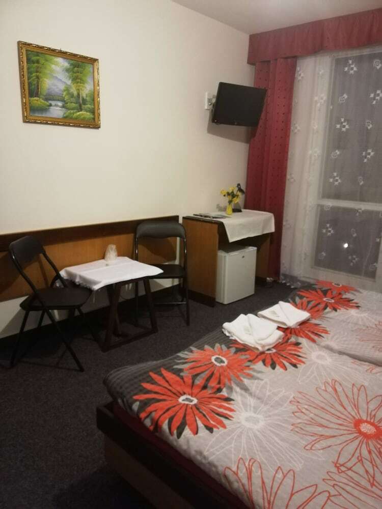 Abc Hotel