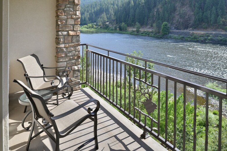 Hotel Best Western Lodge At River's Edge