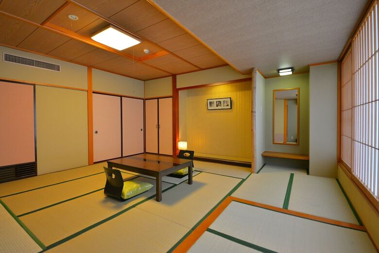 Shiobara Yuukaan