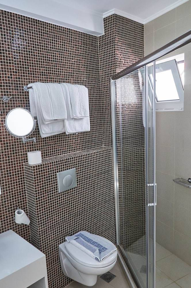 Troulis Aparthotel