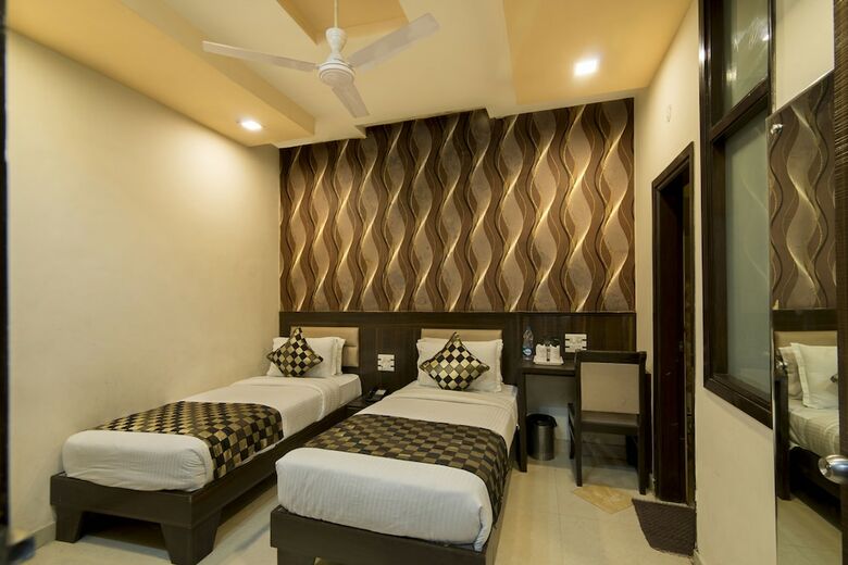 Hotel Puri Palace Amritsar