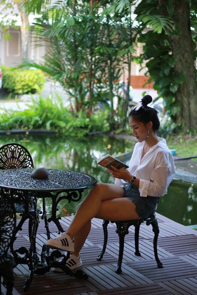 Hotel Pattra Mansion By Aksara Collection