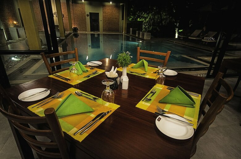 Hotel Arika Villa