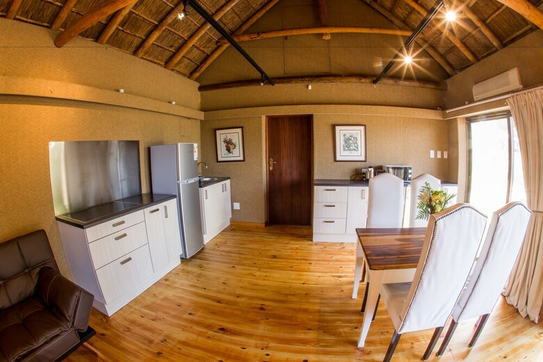 Hotel Winelands Villa Guesthouse