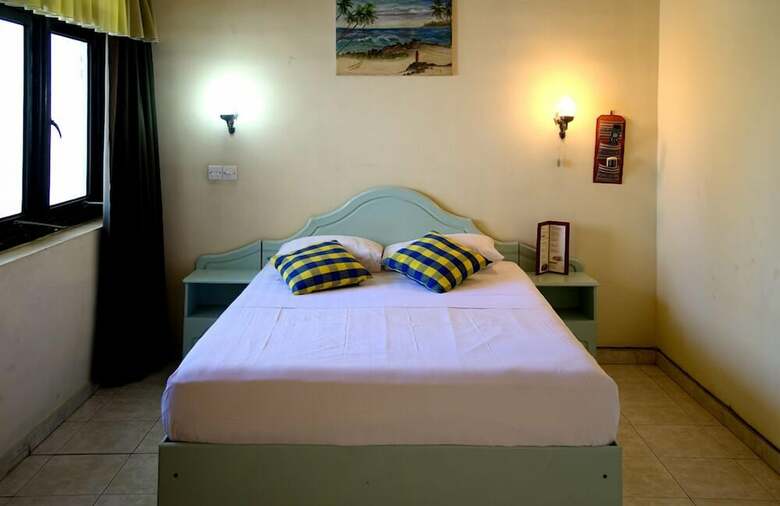 Hotel Reggie's Guesthouse