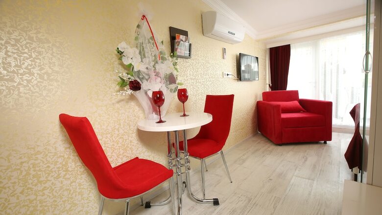 Taksim Brand Suite
