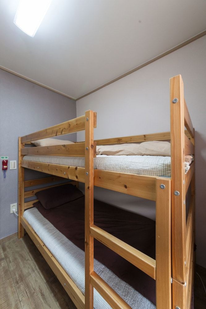 Hotel Yehadoye Guest House