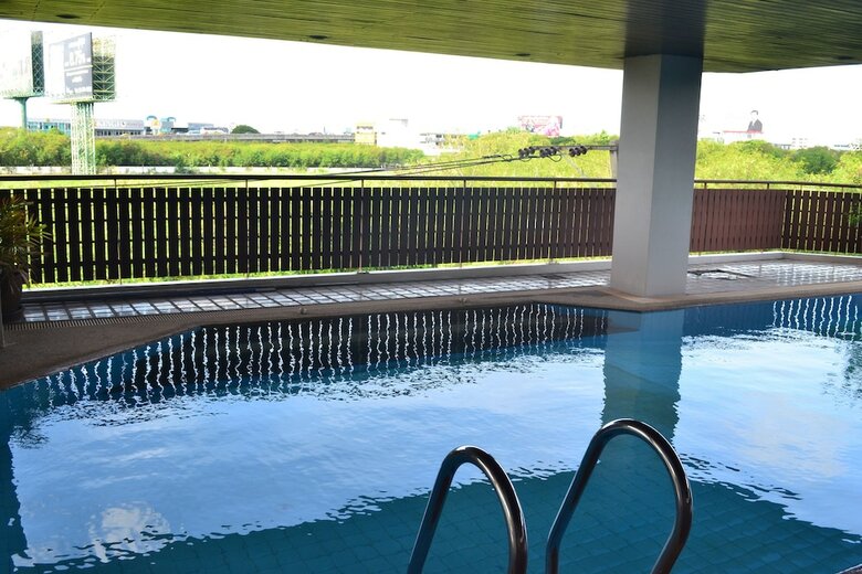 Sky Place Serviced Apartment