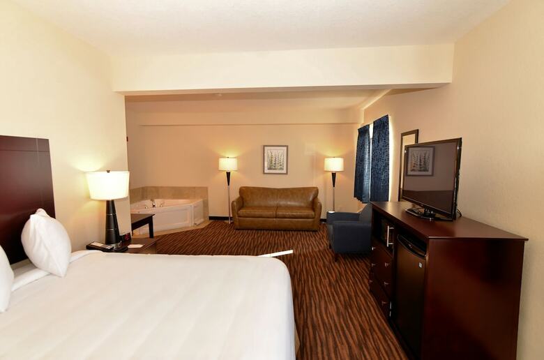 Hotel Cobblestone Inn & Suites - Holstein