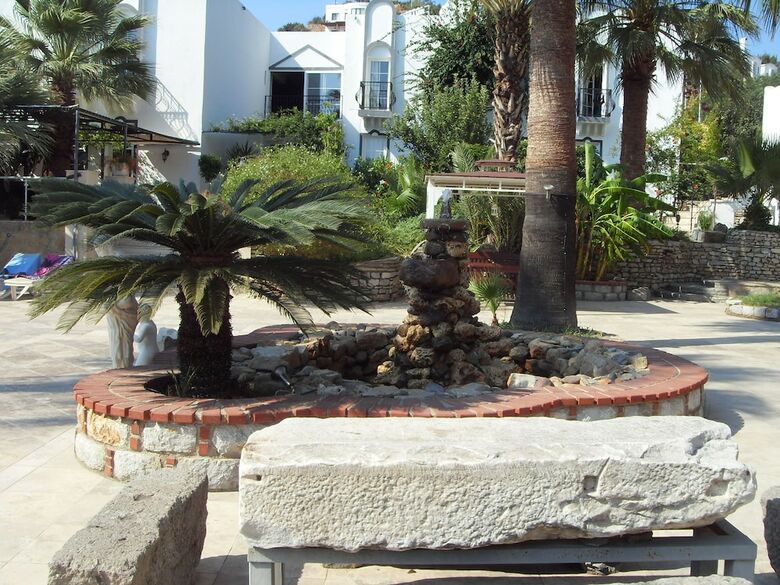 La Rosa Hotel