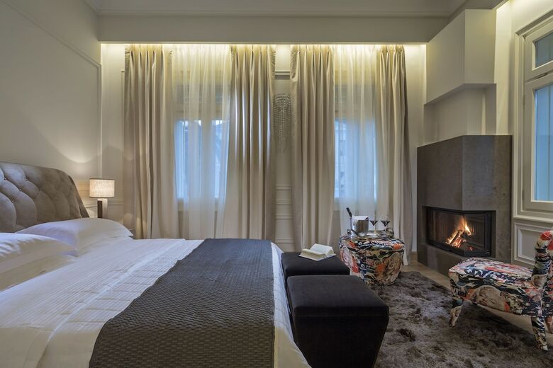 3sixty Hotel & Suites