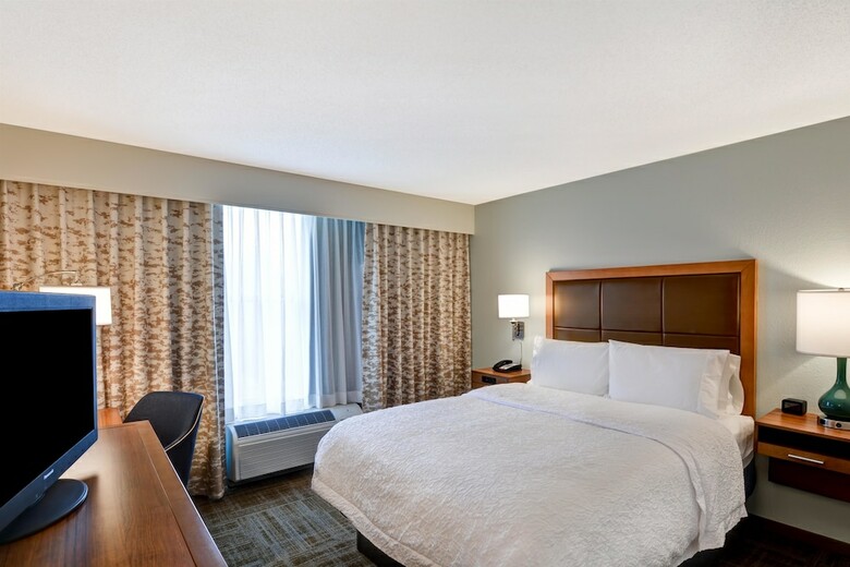 Hotel Hampton Inn State College