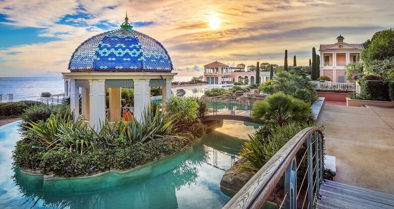 Monte-carlo Bay Hotel & Resort