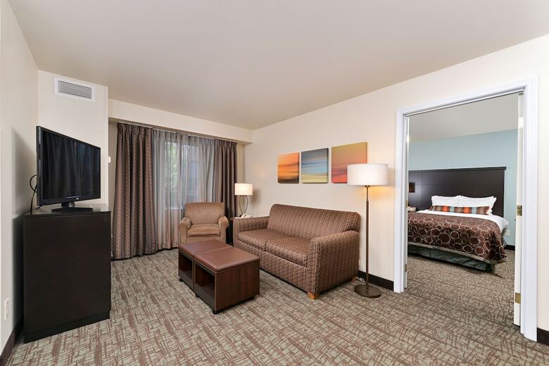 Hotel Staybridge Suites Sioux Falls