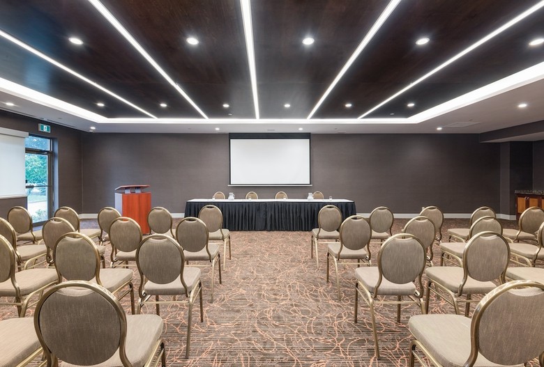 Hotel Holiday Inn Express & Suites Milton