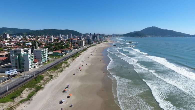 Gravat� Praia Hotel