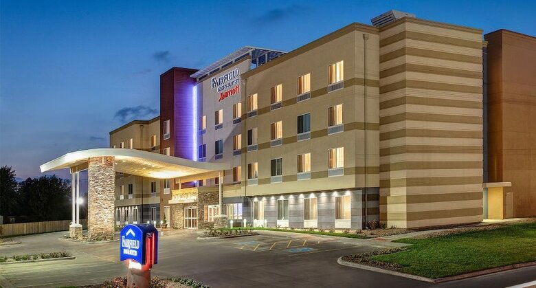Hotel Fairfield Inn & Suites Utica