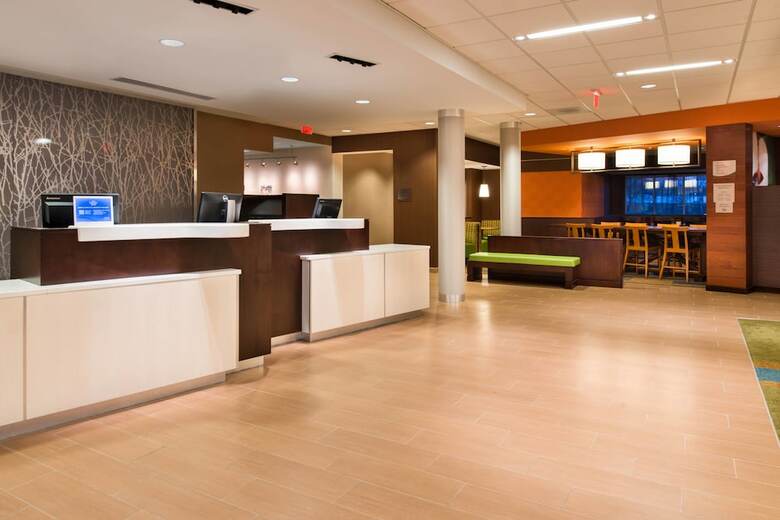 Hotel Fairfield Inn & Suites Utica