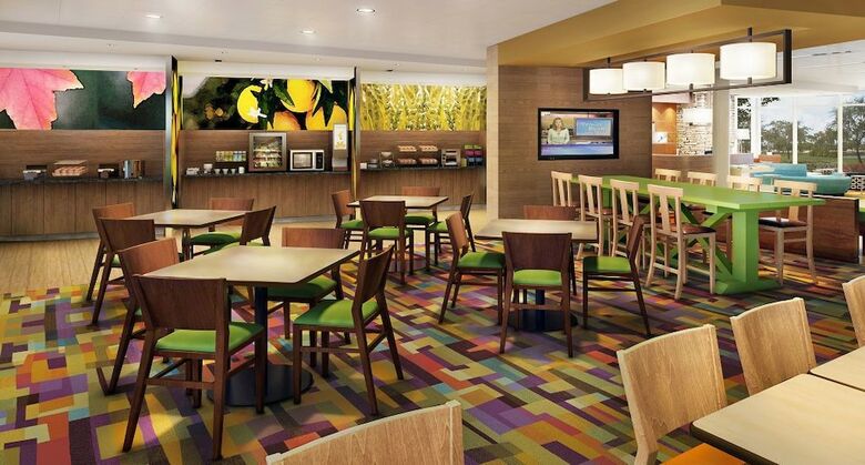 Hotel Fairfield Inn & Suites Utica