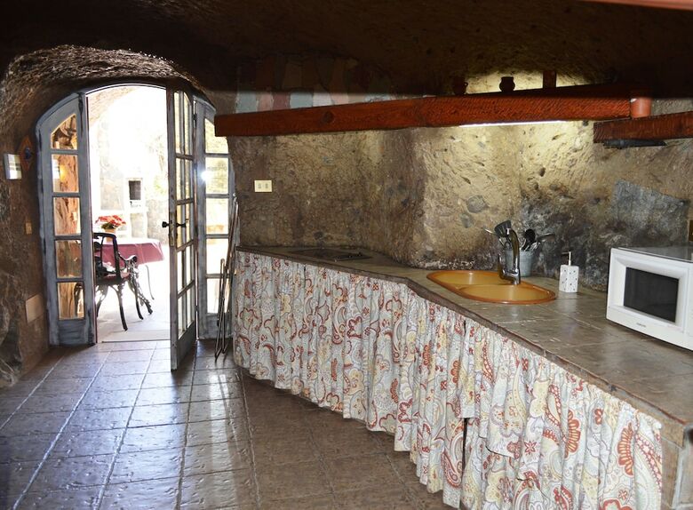 Casas Cuevas El Mimo Y Las Margaritas