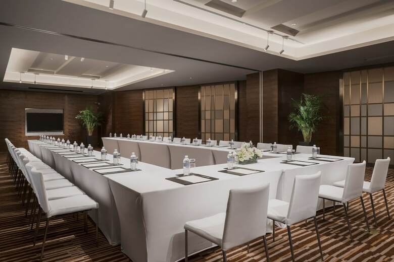 Hotel Hyatt Regency Shanghai, Wujiaochang