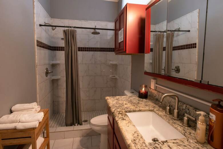 Hostal Auberge Nouvelle Orleans Hostel