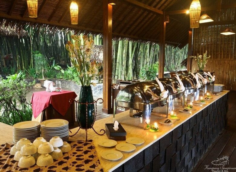 Hotel Kampung Sampireun Resort & Spa