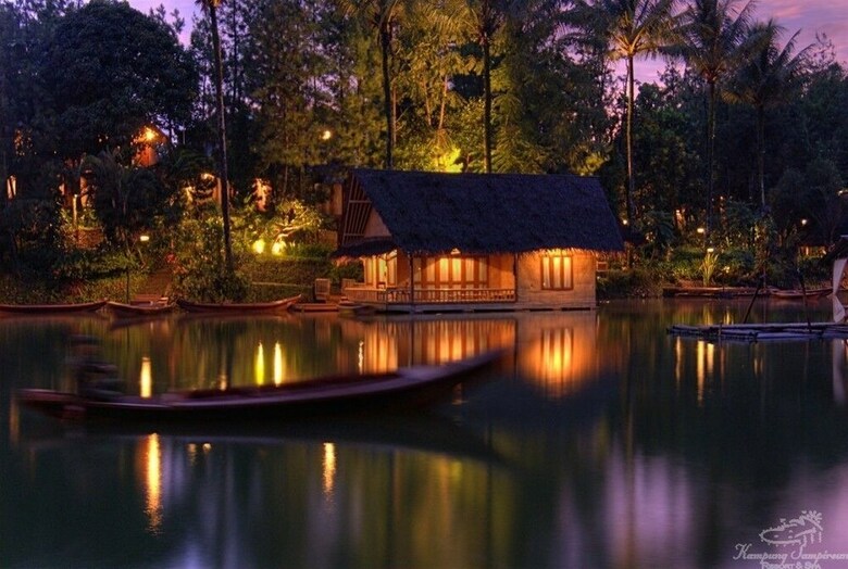 Hotel Kampung Sampireun Resort & Spa