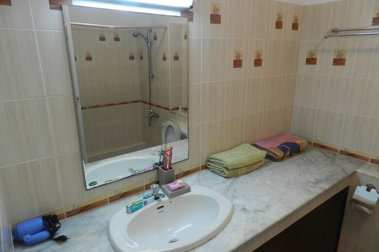 Alex Group Jomtien Plaza Condotel