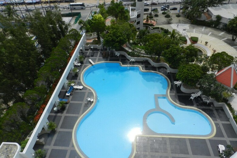 Alex Group Jomtien Plaza Condotel