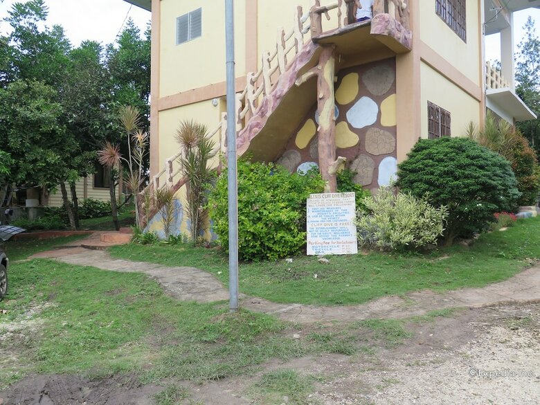 Hotel Alexis Cliff Dive Resort