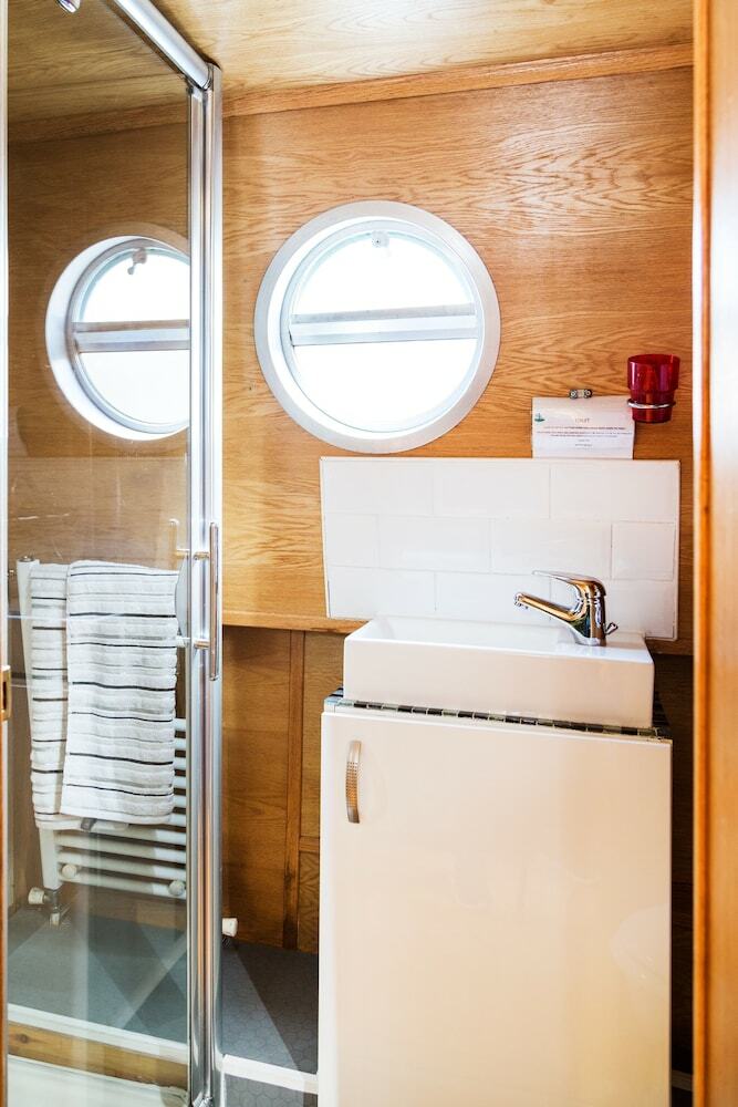 Apartamentos The Four Sisters Boatel