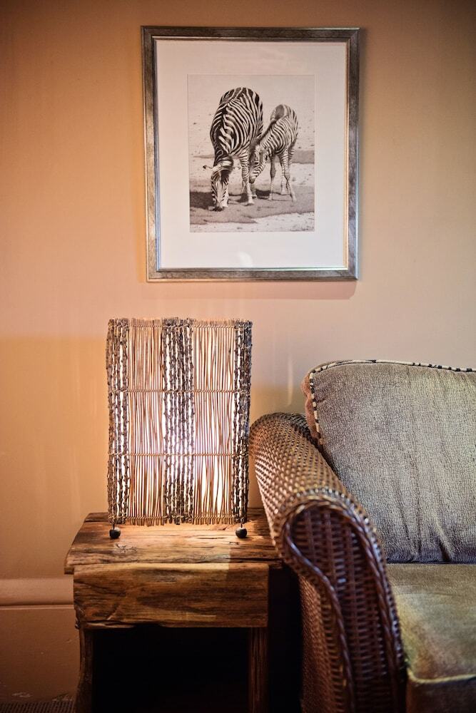Hotel Beaumont House