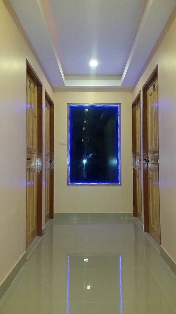 Hotel Patamnak Beach Guesthouse