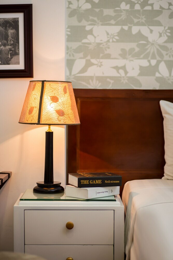 Hanoi 3b Premier Hotel