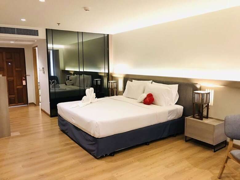 Sandy Spring Hotel