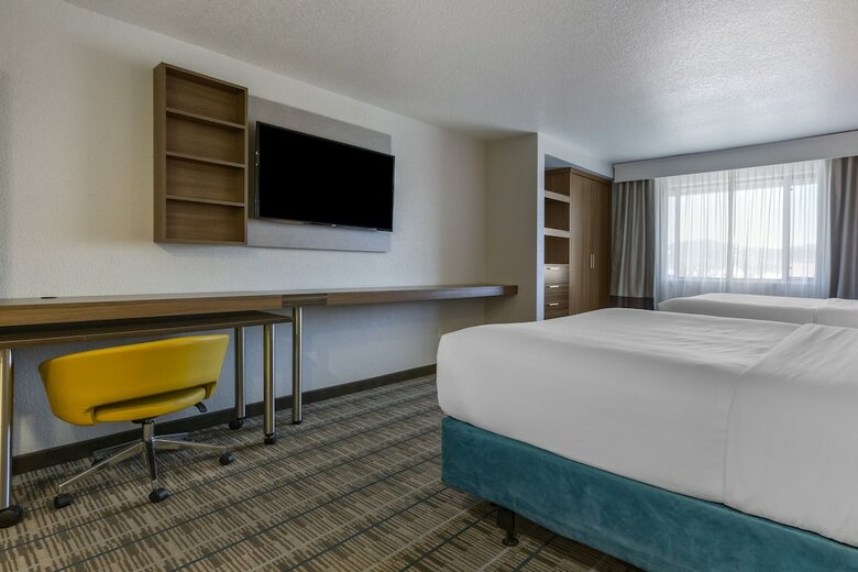 Hotel Mainstay Suites