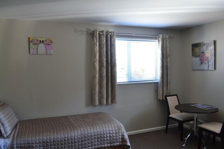Motel Mcwilliam Apartments
