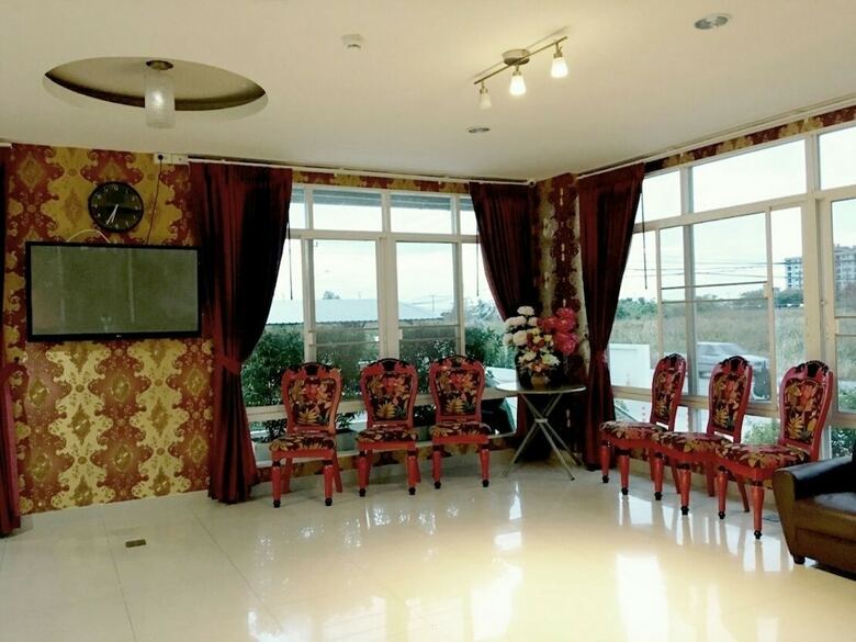 Hotel Grand Holiday Residence