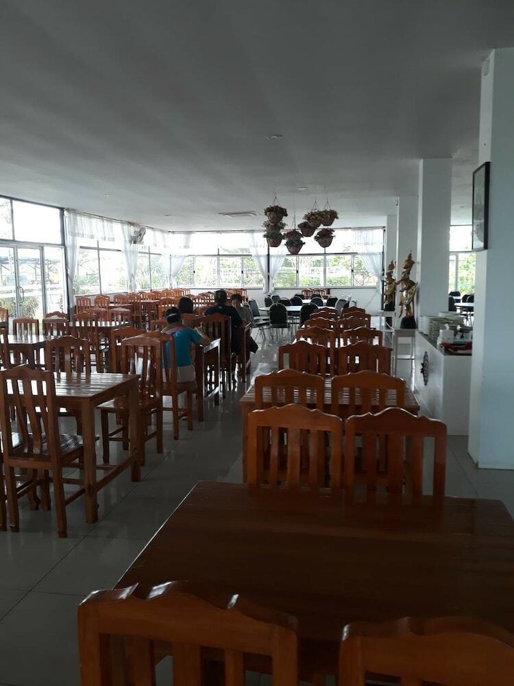 Hotel Grand Holiday Residence
